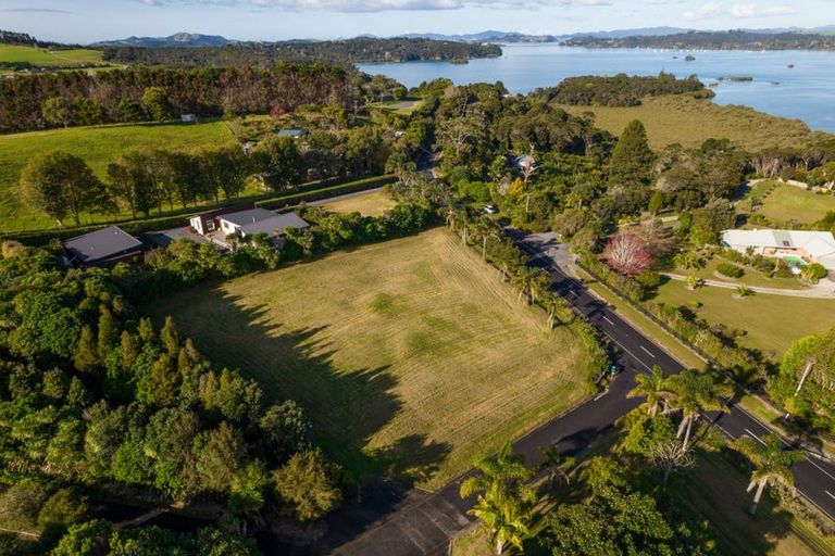 Photo of property in 198 Rangitane Road, Kerikeri, 0294