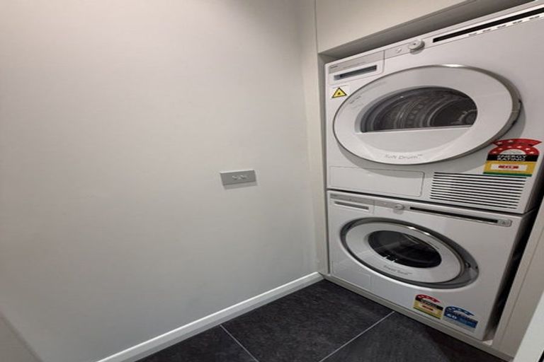 Photo of property in 906/20 Omana Road, Milford, Auckland, 0620