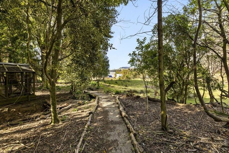 Photo of property in 12 Shirley Lane, Sawyers Bay, 9023