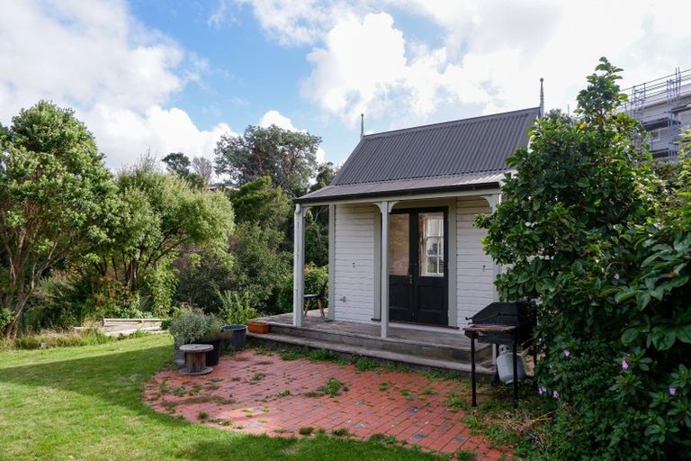 Photo of property in 49 Devon Street, Aro Valley, Wellington, 6021