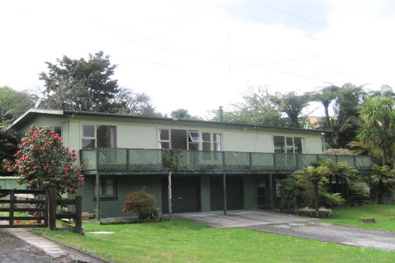 Photo of property in 1 Summit Road, Lake Okareka, Rotorua, 3076