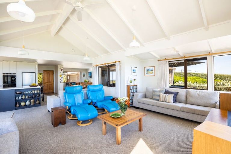 Photo of property in 223 King Road, Inglewood, 4386