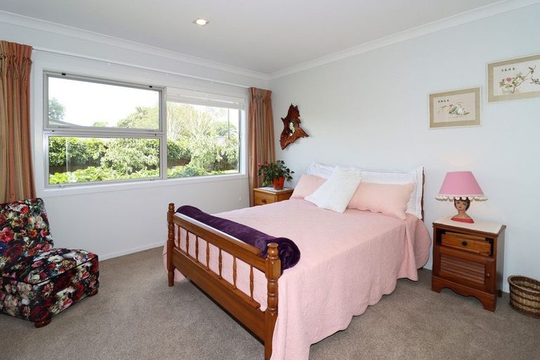 Photo of property in 17b Westwood Avenue, Greytown, 5712