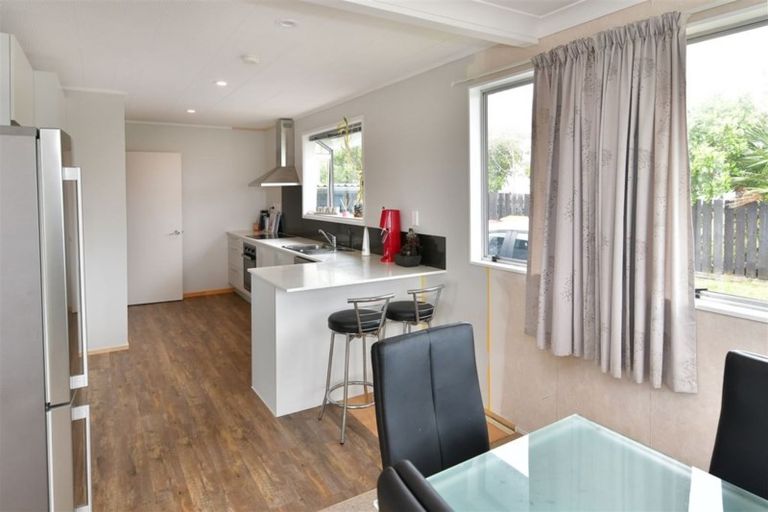 Photo of property in 111 Stanmore Bay Road, Stanmore Bay, Whangaparaoa, 0932