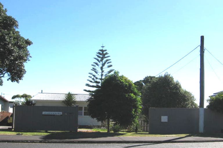 Photo of property in 4/25 Kitchener Road, Sandringham, Auckland, 1025
