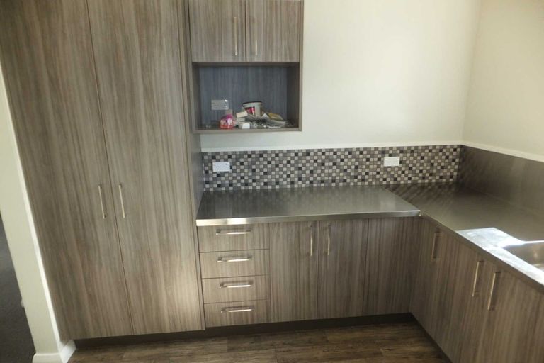 Photo of property in 28 Tika Street, Riccarton, Christchurch, 8041