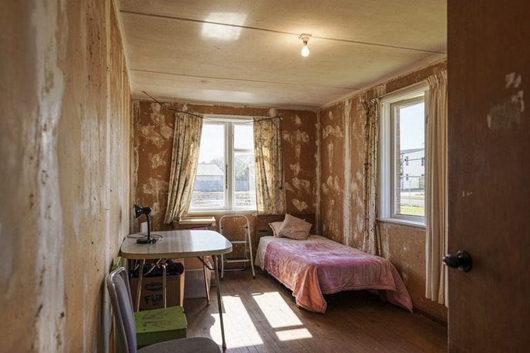 Photo of property in 10 Seddon Crescent, Marewa, Napier, 4110