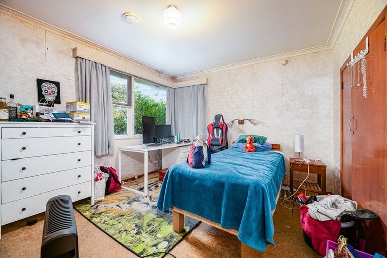 Photo of property in 98 Wharf Road, Te Atatu Peninsula, Auckland, 0610