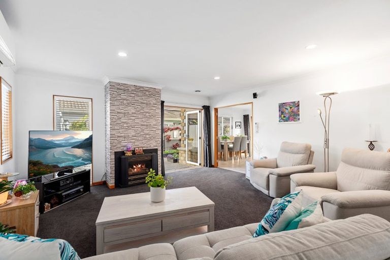 Photo of property in 37 Sorrento Key, Papamoa Beach, Papamoa, 3118