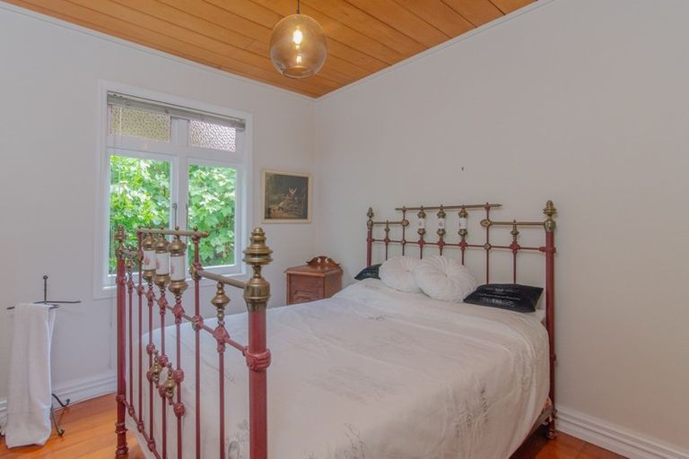 Photo of property in 2a Ryburn Road, Mount Wellington, Auckland, 1062