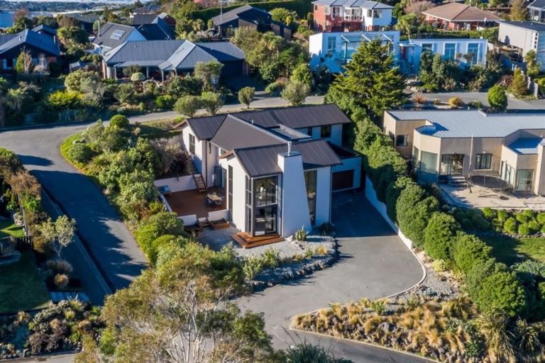 Photo of property in 36 Rockview Place, Mount Pleasant, Christchurch, 8081