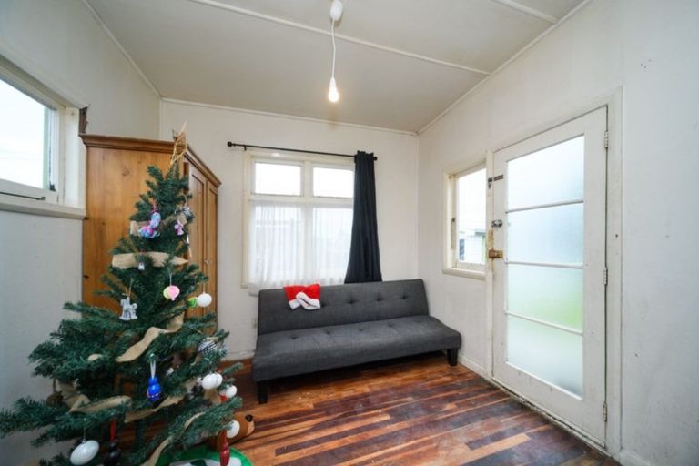 Photo of property in 48 Seaforth Avenue, Milson, Palmerston North, 4414