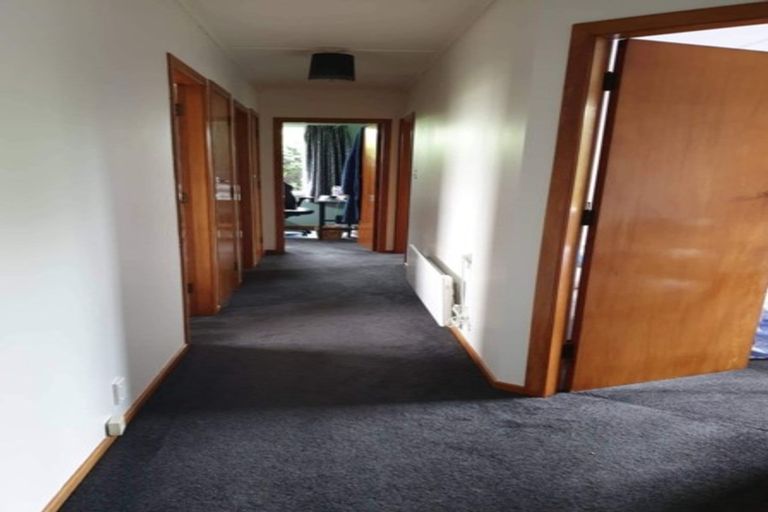 Photo of property in 5 Kowhai Place, Eltham, 4322
