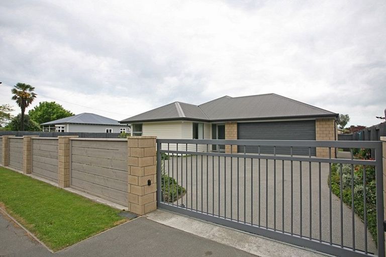 Photo of property in 200 Racecourse Road, Sockburn, Christchurch, 8042