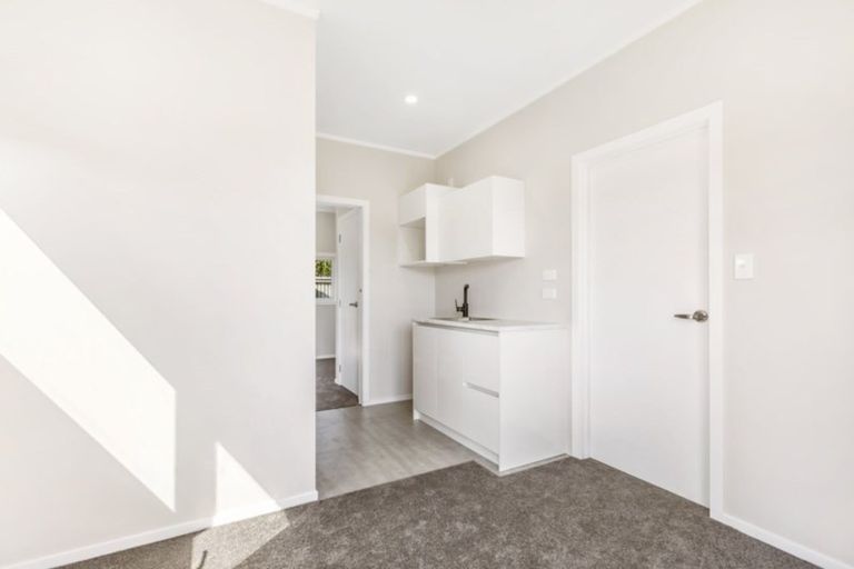 Photo of property in 2/73 Russell Road, Manurewa, Auckland, 2102