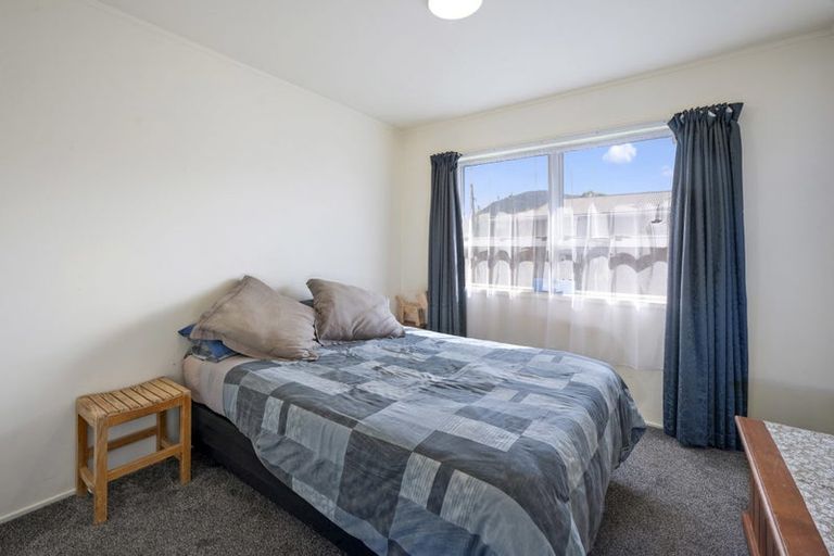 Photo of property in 18a Monokia Street, Fairy Springs, Rotorua, 3015