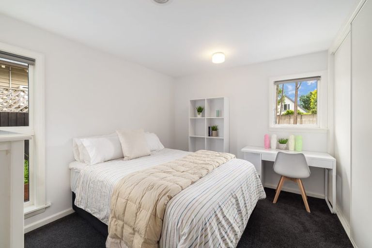 Photo of property in 75 Glandovey Road, Fendalton, Christchurch, 8052