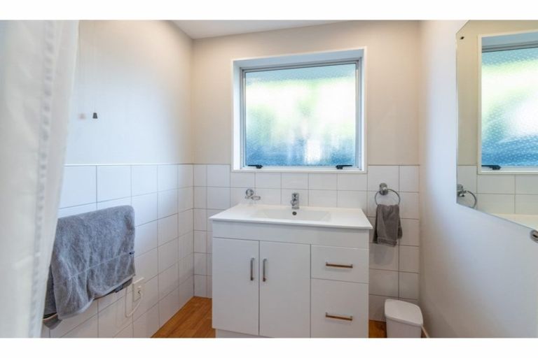 Photo of property in 523 Marine Parade, South New Brighton, Christchurch, 8062