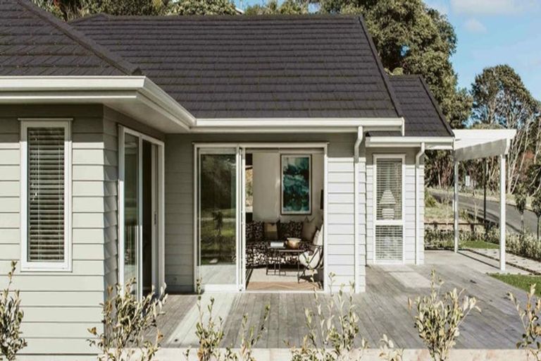 Photo of property in 52 Reel Road, Waihi Beach, 3611
