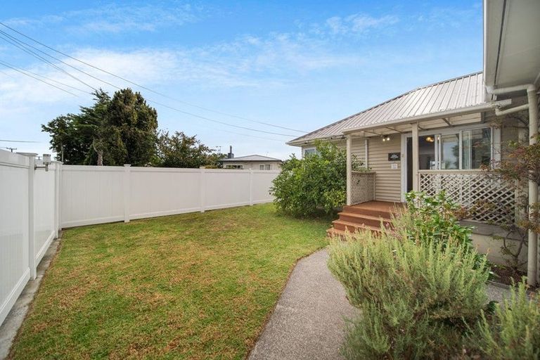 Photo of property in 36 Kelvin Road, Papakura, 2110