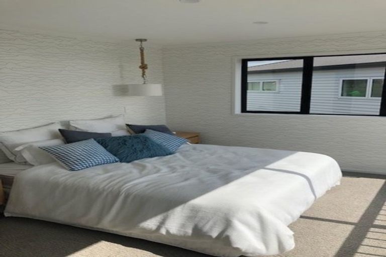 Photo of property in 1 Lockheed Street, Hobsonville, Auckland, 0618