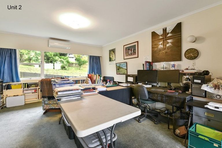 Photo of property in 71 College Road, Northcote, Auckland, 0627