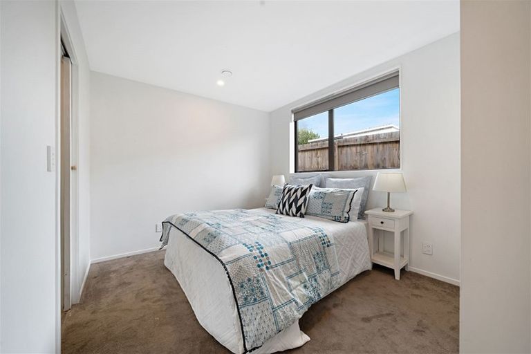 Photo of property in 74b Stamford Park Road, Mount Roskill, Auckland, 1041