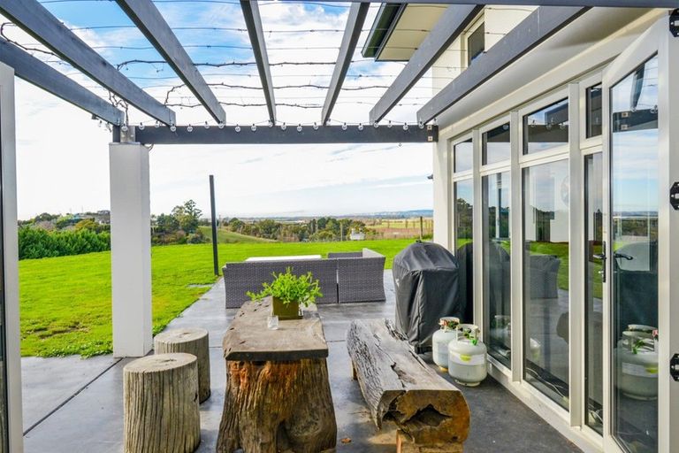 Photo of property in 23 Wheatley Road, Waiohiki, Napier, 4183