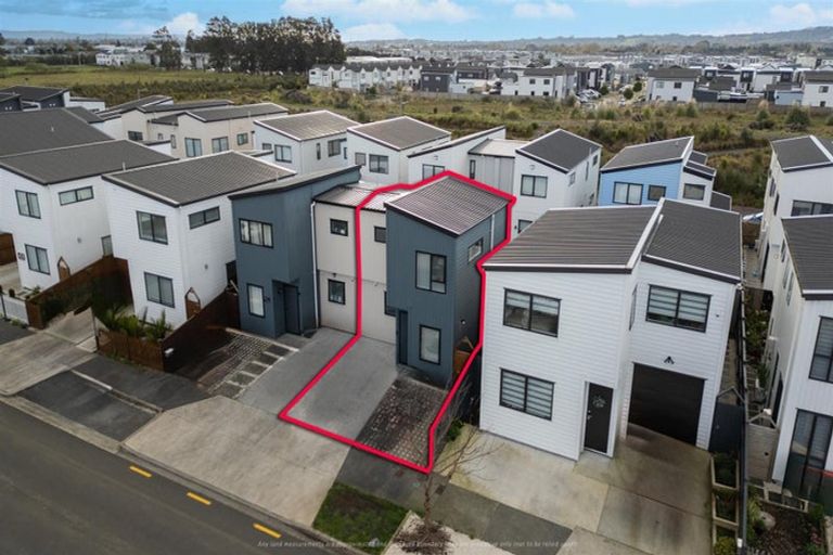 Photo of property in 47 Whare Kauri Road, Papakura, 2110