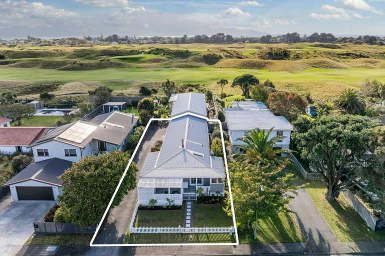 Photo of property in 45a Callender Terrace, Paraparaumu Beach, Paraparaumu, 5032