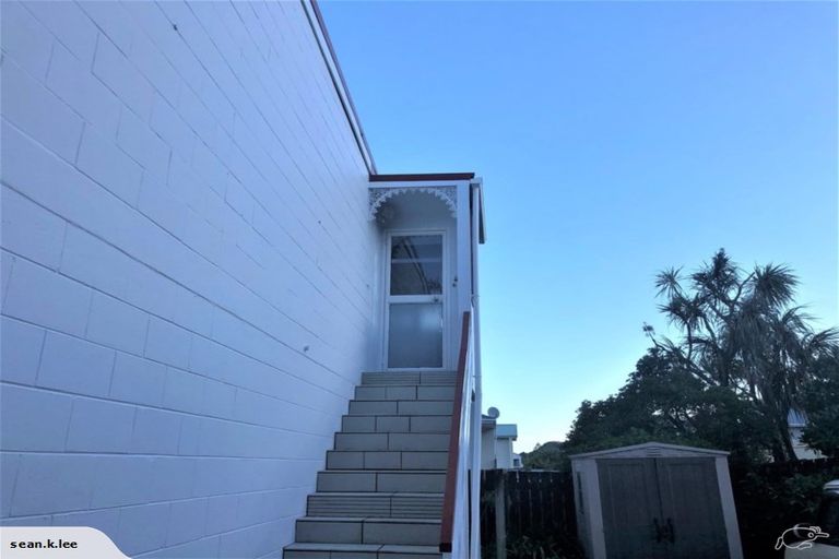 Photo of property in 6/72 Freyberg Street, Lyall Bay, Wellington, 6022