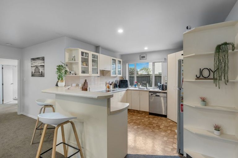 Photo of property in 16 Riverton Terrace, Halswell, Christchurch, 8025