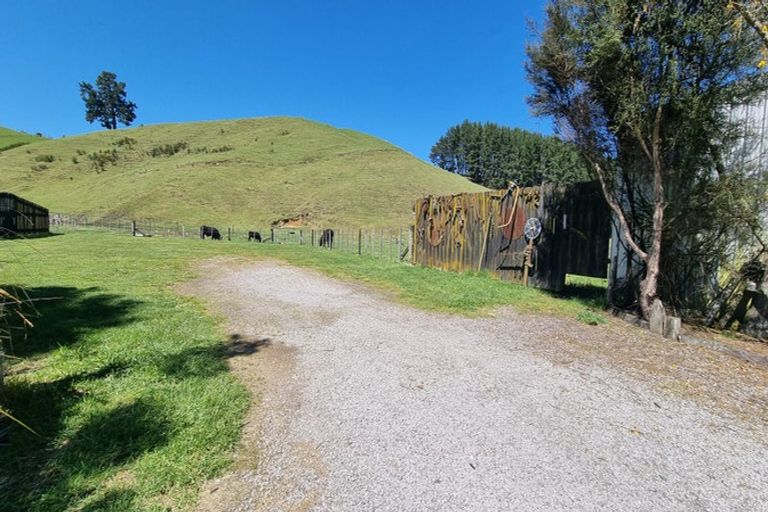 Photo of property in 299 Whangamata Road, Kinloch, Taupo, 3377