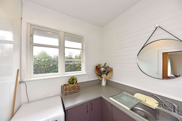 Photo of property in 111 Aylesford Street, Mairehau, Christchurch, 8013