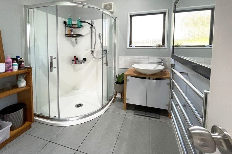 Photo of property in 24b Tikorangi Place, Morningside, Whangarei, 0110