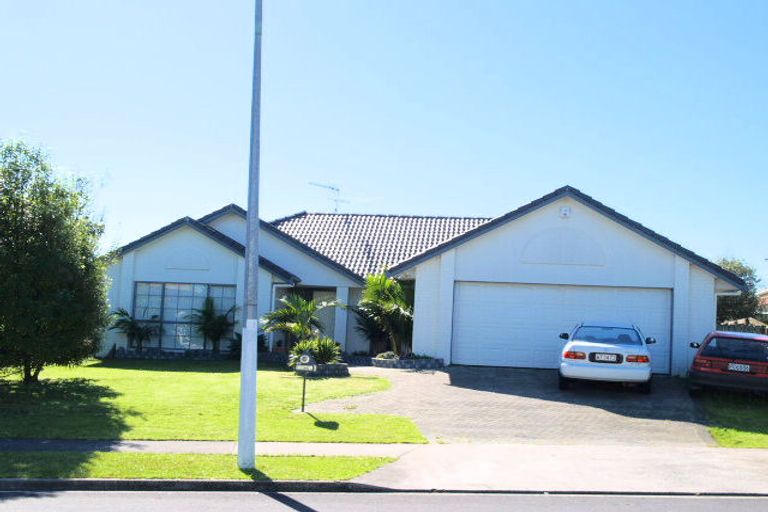 Photo of property in 65 Orangewood Drive, Northpark, Auckland, 2013