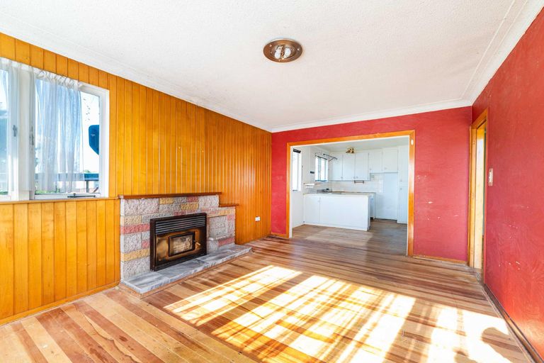 Photo of property in 124 Gloucester Road, Manurewa, Auckland, 2102