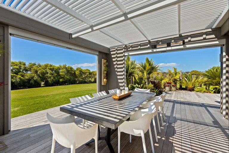 Photo of property in 265 Forestry Road, Waitoki, Kaukapakapa, 0871