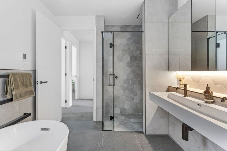 Photo of property in 13 Lakewood Lane, Cambridge, 3434