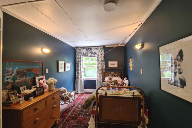 Photo of property in 230 Watt Street, Coromandel, 3506