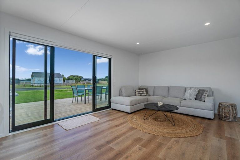 Photo of property in 290 Harbour Drive, Matarangi, Whitianga, 3592