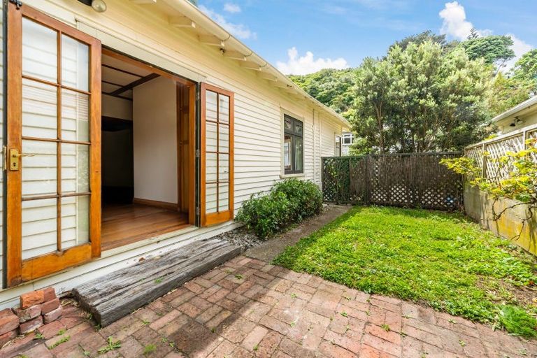 Photo of property in 49 Ribble Street, Island Bay, Wellington, 6023