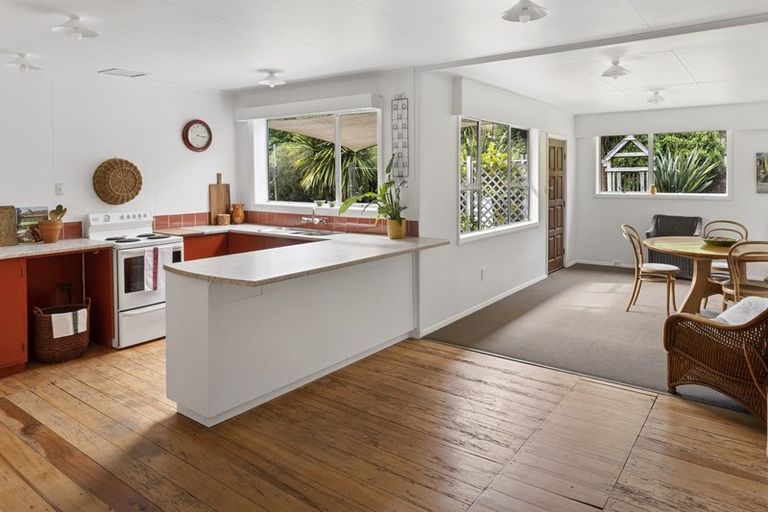 Photo of property in 915 Waiwhero Road, Ngatimoti, Motueka, 7196
