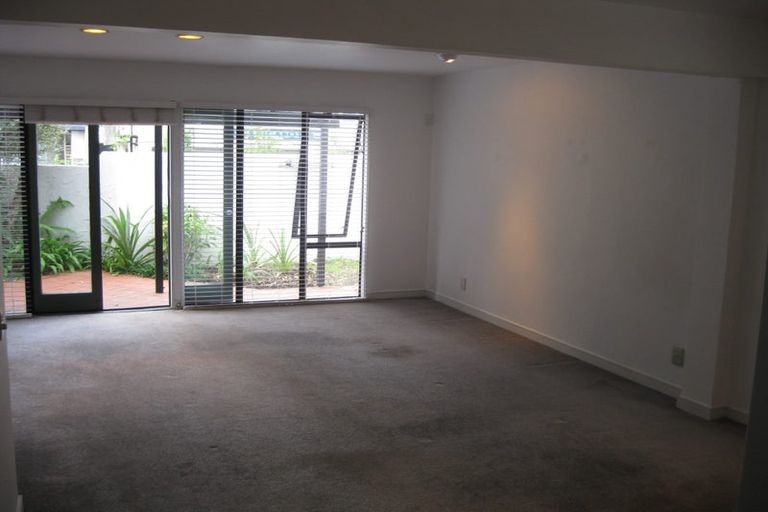 Photo of property in Terrace Mews, 196a The Terrace, Wellington Central, Wellington, 6011