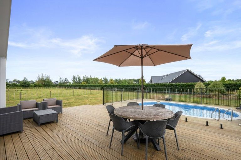 Photo of property in 49 Wakefield Road, Levin, 5571