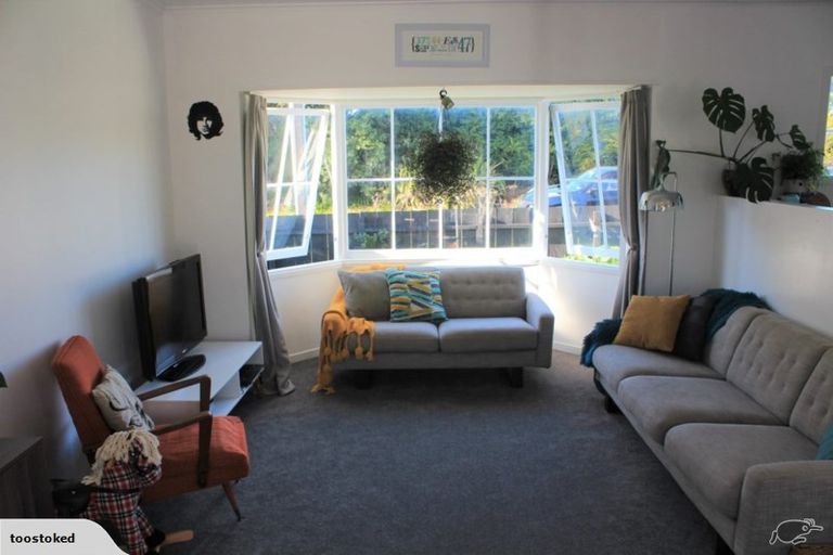 Photo of property in 80a Mcrobbie Road, Kingseat, Papakura, 2580