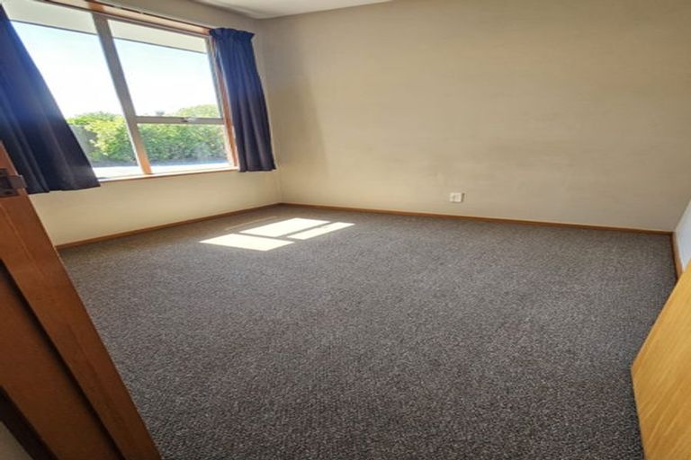 Photo of property in 97 Racecourse Road, Sockburn, Christchurch, 8042