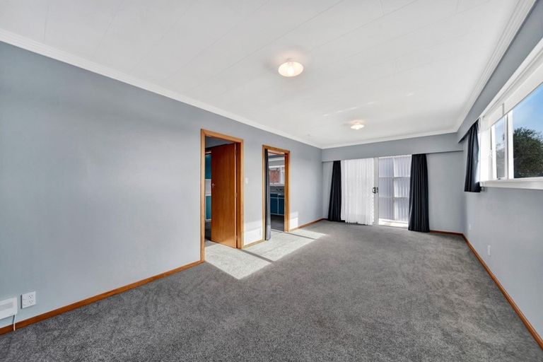 Photo of property in 303b Devon Street West, New Plymouth, 4310