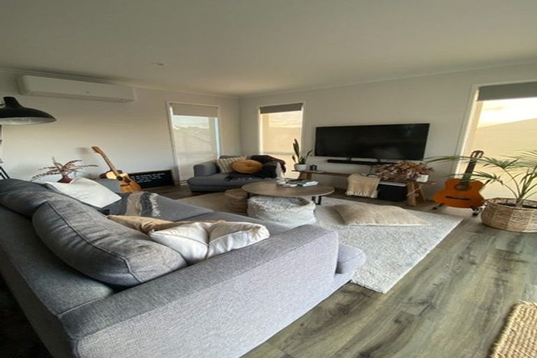 Photo of property in 4 Navy Lane, Papamoa, 3118