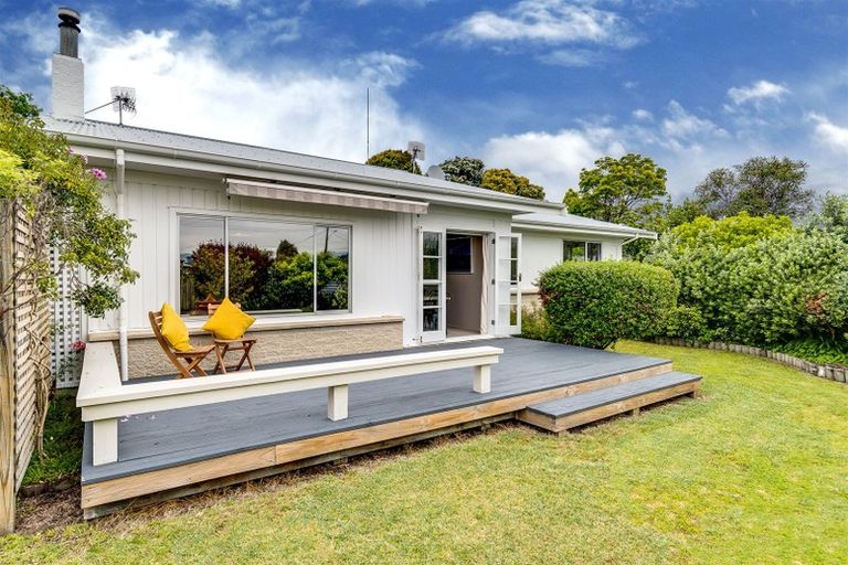 Photo of property in 2 O'connell Road, Bay View, Napier, 4104